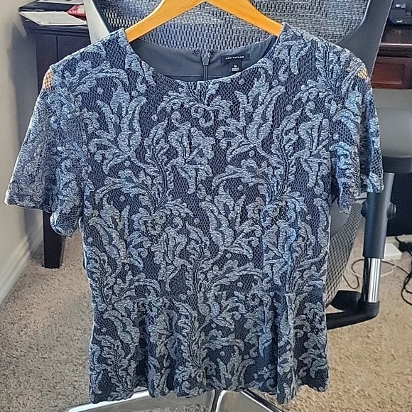 3 For $15 EUC Ann Taylor Lace and Pleated Top - Picture 3 of 7
